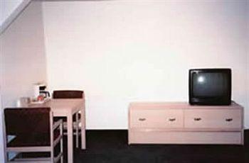 Marianna Motel